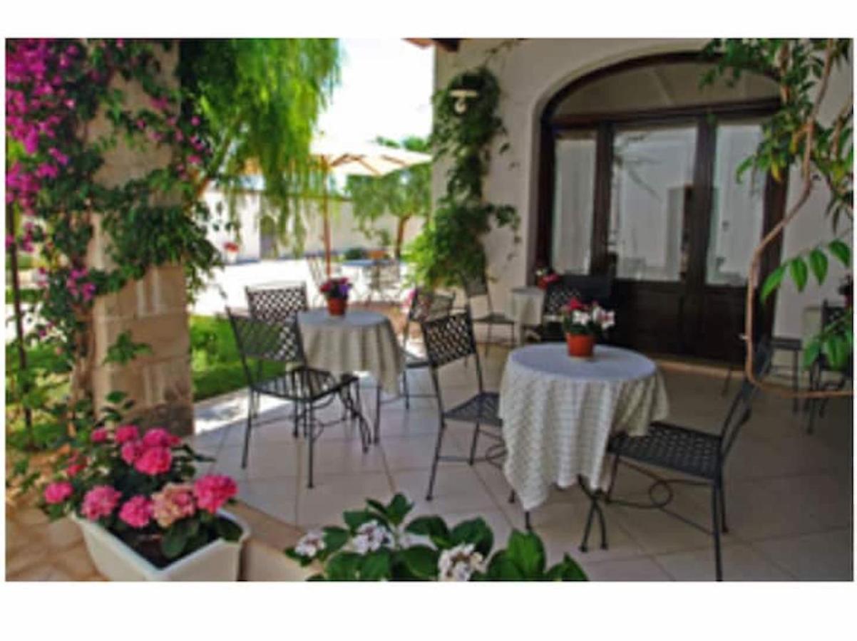 Room In Bb - Stunning Quadruple Room In Ancient Masseria Near The Sea In A Quiet Olive Trees Ostuni Dış mekan fotoğraf