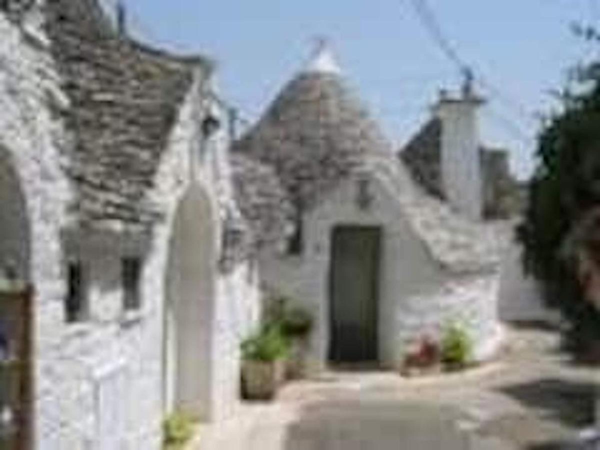 Room In Bb - Stunning Quadruple Room In Ancient Masseria Near The Sea In A Quiet Olive Trees Ostuni Dış mekan fotoğraf